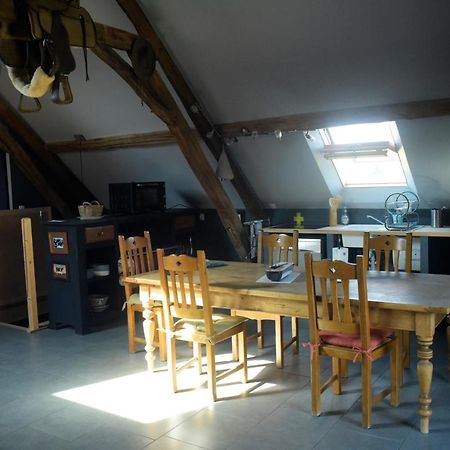 Gite Familial La Tabarderie Courcelles-de-Touraine Esterno foto